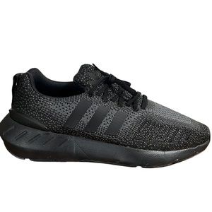 Adidas Originals Swift Run 22 men’s size 7.5 black and gray